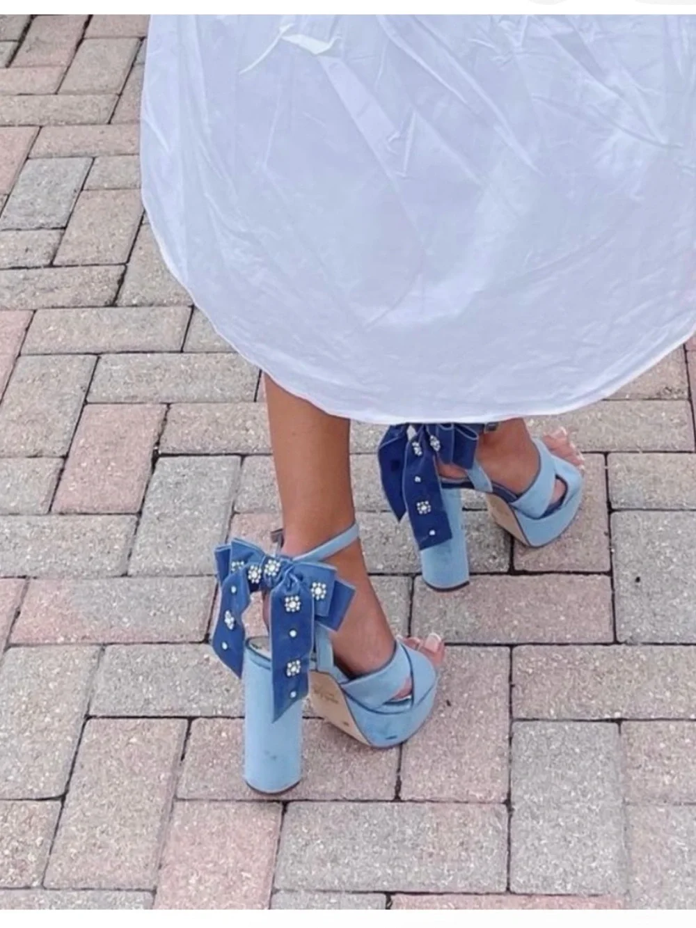 Antonio Melani x Nicola Bathie Lila Platform Heels Bow Back in Peace Blue size 6